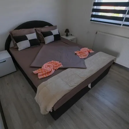 Melek 4 Bedrooms Villa *