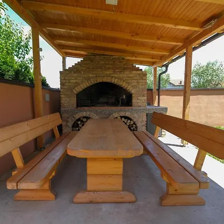 Vila Melek 4 Bedrooms *