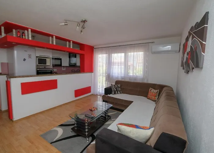 Melek 4 Bedrooms 别墅 *