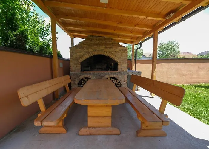 别墅 Melek 4 Bedrooms *